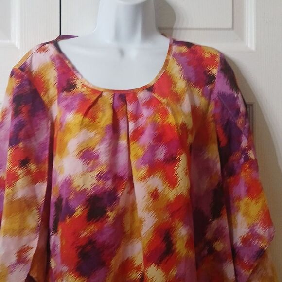 NUE OPTIONS Purple, Yellow, Red Tie Dye Print Pleated Front Blouse Sz L NWOT - Picture 3 of 6
